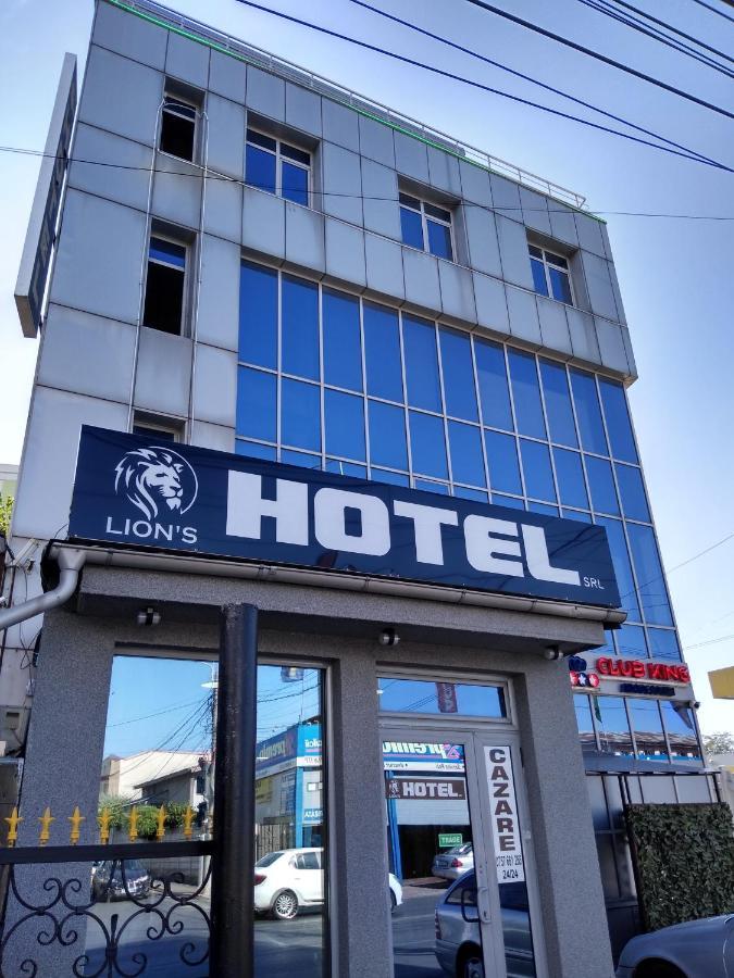 Lion'S Hotel ブカレスト エクステリア 写真